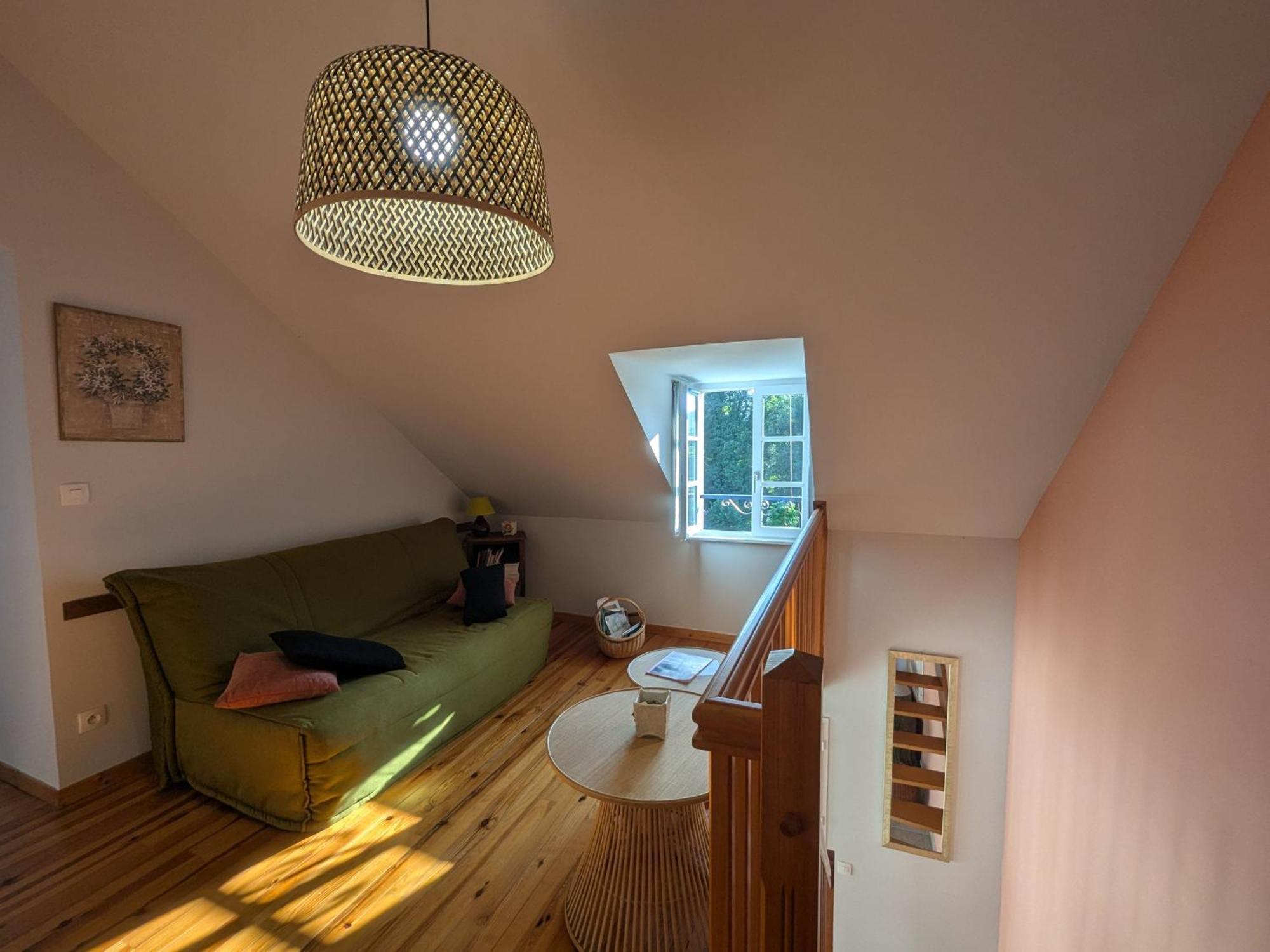 Maison Charmante A Langres Avec Wi-Fi Et Parking - Fr-1-611-43 Εξωτερικό φωτογραφία